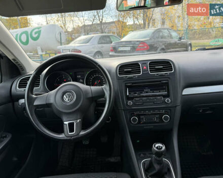 Сірий Фольксваген Гольф, об'ємом двигуна 1.6 л та пробігом 225 тис. км за 8350 $, фото 52 на Automoto.ua