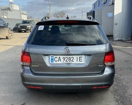 Серый Фольксваген Гольф, объемом двигателя 1.6 л и пробегом 276 тыс. км за 7600 $, фото 5 на Automoto.ua