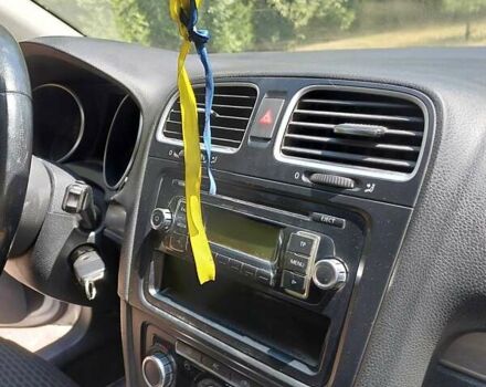 Сірий Фольксваген Гольф, об'ємом двигуна 1.6 л та пробігом 292 тис. км за 7200 $, фото 4 на Automoto.ua