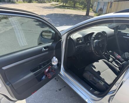 Серый Фольксваген Гольф, объемом двигателя 1.6 л и пробегом 202 тыс. км за 8900 $, фото 14 на Automoto.ua