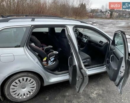 Серый Фольксваген Гольф, объемом двигателя 1.6 л и пробегом 280 тыс. км за 7200 $, фото 6 на Automoto.ua