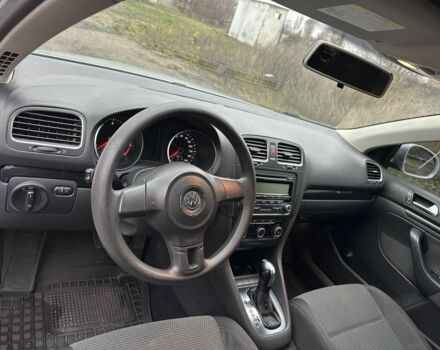 Серый Фольксваген Гольф, объемом двигателя 2.5 л и пробегом 250 тыс. км за 6700 $, фото 6 на Automoto.ua