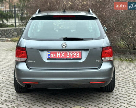 Серый Фольксваген Гольф, объемом двигателя 1.6 л и пробегом 248 тыс. км за 8099 $, фото 8 на Automoto.ua