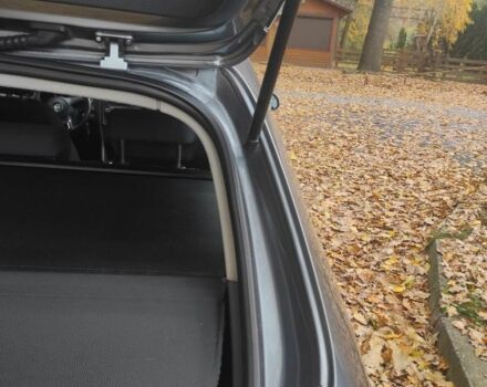 Фольксваген Гольф 2011 в Виннице на Automoto.ua Серый Фольксваген Гольф, объемом двигателя 1.6 л и пробегом 280 тыс. км за 7400 $, фото 20 на Automoto.ua