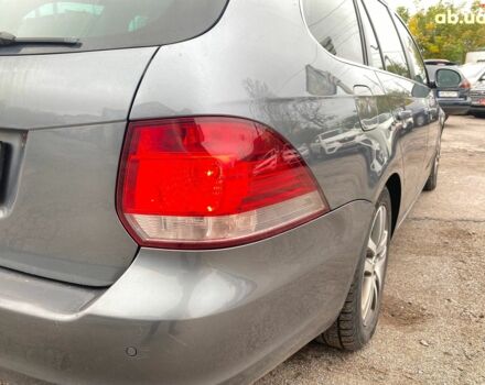 Серый Фольксваген Гольф, объемом двигателя 1.6 л и пробегом 249 тыс. км за 9240 $, фото 16 на Automoto.ua