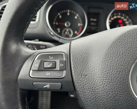 Сірий Фольксваген Гольф, об'ємом двигуна 1.97 л та пробігом 300 тис. км за 8200 $, фото 30 на Automoto.ua