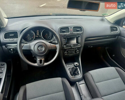 Сірий Фольксваген Гольф, об'ємом двигуна 1.6 л та пробігом 217 тис. км за 7699 $, фото 19 на Automoto.ua