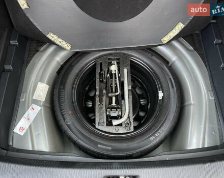 Серый Фольксваген Гольф, объемом двигателя 1.6 л и пробегом 256 тыс. км за 7950 $, фото 21 на Automoto.ua