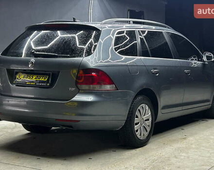 Сірий Фольксваген Гольф, об'ємом двигуна 1.6 л та пробігом 276 тис. км за 7000 $, фото 6 на Automoto.ua