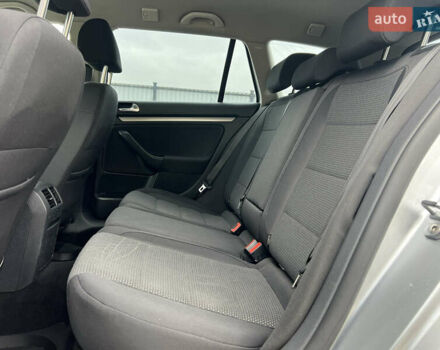 Сірий Фольксваген Гольф, об'ємом двигуна 1.6 л та пробігом 270 тис. км за 8300 $, фото 30 на Automoto.ua