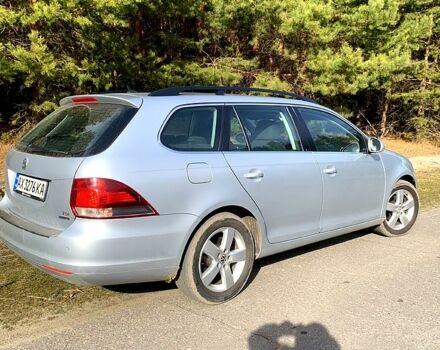 Серый Фольксваген Гольф, объемом двигателя 1.6 л и пробегом 220 тыс. км за 8200 $, фото 2 на Automoto.ua