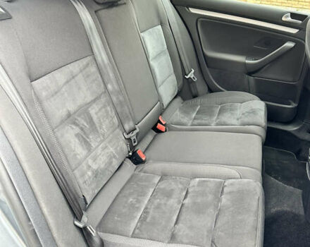 Сірий Фольксваген Гольф, об'ємом двигуна 1.6 л та пробігом 159 тис. км за 9950 $, фото 17 на Automoto.ua