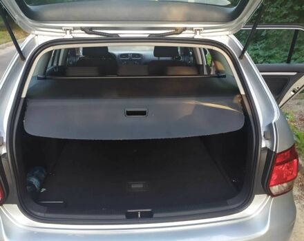 Сірий Фольксваген Гольф, об'ємом двигуна 1.2 л та пробігом 242 тис. км за 7600 $, фото 5 на Automoto.ua