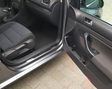 Сірий Фольксваген Гольф, об'ємом двигуна 1.2 л та пробігом 210 тис. км за 6700 $, фото 6 на Automoto.ua