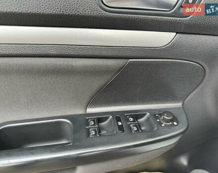 Серый Фольксваген Гольф, объемом двигателя 1.6 л и пробегом 396 тыс. км за 6300 $, фото 16 на Automoto.ua