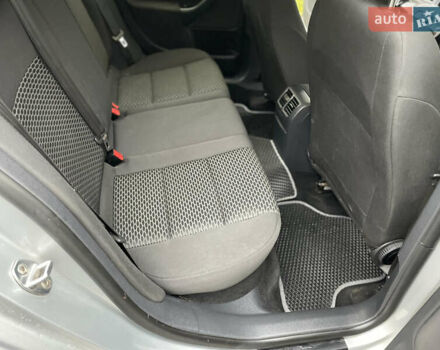 Сірий Фольксваген Гольф, об'ємом двигуна 1.6 л та пробігом 262 тис. км за 7500 $, фото 22 на Automoto.ua