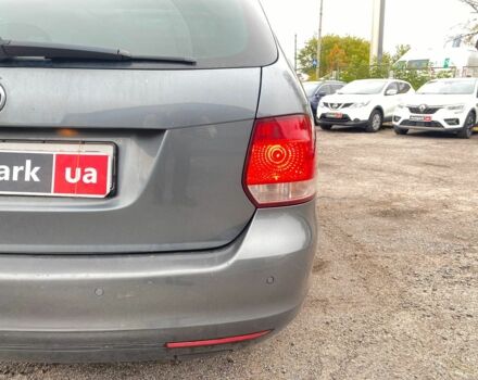 Серый Фольксваген Гольф, объемом двигателя 1.6 л и пробегом 249 тыс. км за 9240 $, фото 15 на Automoto.ua