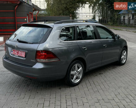 Серый Фольксваген Гольф, объемом двигателя 1.6 л и пробегом 256 тыс. км за 7950 $, фото 2 на Automoto.ua