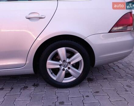 Серый Фольксваген Гольф, объемом двигателя 1.6 л и пробегом 180 тыс. км за 8000 $, фото 12 на Automoto.ua