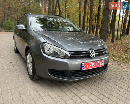 Серый Фольксваген Гольф, объемом двигателя 1.6 л и пробегом 235 тыс. км за 7750 $, фото 1 на Automoto.ua