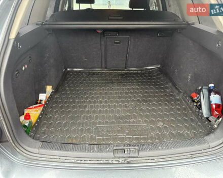 Серый Фольксваген Гольф, объемом двигателя 1.6 л и пробегом 272 тыс. км за 7500 $, фото 25 на Automoto.ua