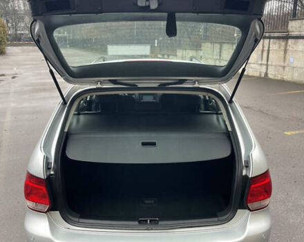 Сірий Фольксваген Гольф, об'ємом двигуна 1.6 л та пробігом 198 тис. км за 8200 $, фото 12 на Automoto.ua