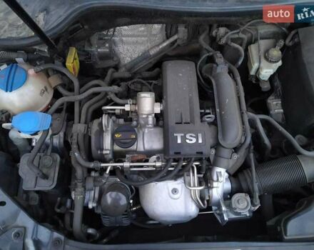 Серый Фольксваген Гольф, объемом двигателя 1.2 л и пробегом 179 тыс. км за 8714 $, фото 6 на Automoto.ua