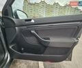 Серый Фольксваген Гольф, объемом двигателя 1.39 л и пробегом 266 тыс. км за 9000 $, фото 39 на Automoto.ua