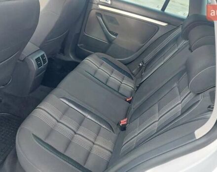 Сірий Фольксваген Гольф, об'ємом двигуна 1.6 л та пробігом 239 тис. км за 8599 $, фото 13 на Automoto.ua