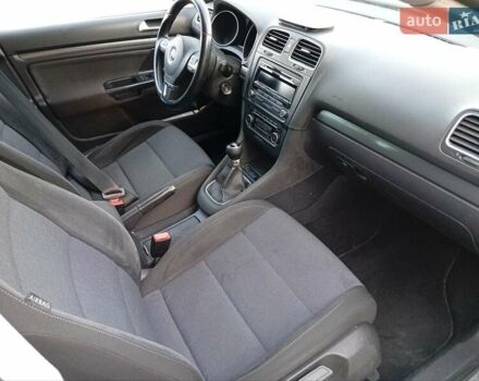 Сірий Фольксваген Гольф, об'ємом двигуна 1.6 л та пробігом 271 тис. км за 6999 $, фото 11 на Automoto.ua