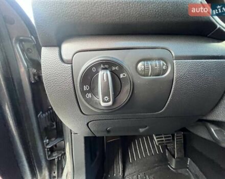 Серый Фольксваген Гольф, объемом двигателя 1.97 л и пробегом 300 тыс. км за 9200 $, фото 23 на Automoto.ua