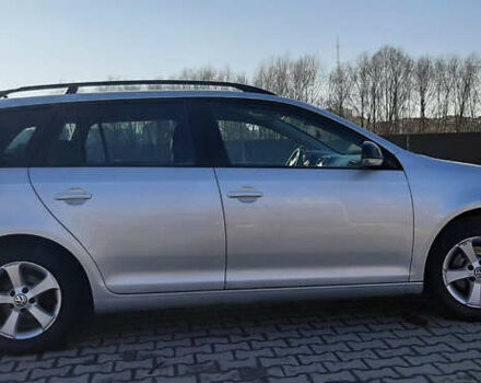 Серый Фольксваген Гольф, объемом двигателя 1.6 л и пробегом 230 тыс. км за 8500 $, фото 8 на Automoto.ua