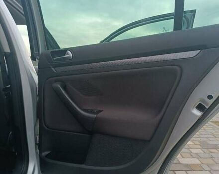 Серый Фольксваген Гольф, объемом двигателя 1.97 л и пробегом 225 тыс. км за 8400 $, фото 31 на Automoto.ua