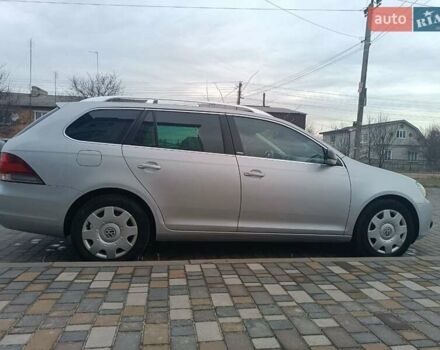 Серый Фольксваген Гольф, объемом двигателя 1.97 л и пробегом 225 тыс. км за 8400 $, фото 14 на Automoto.ua