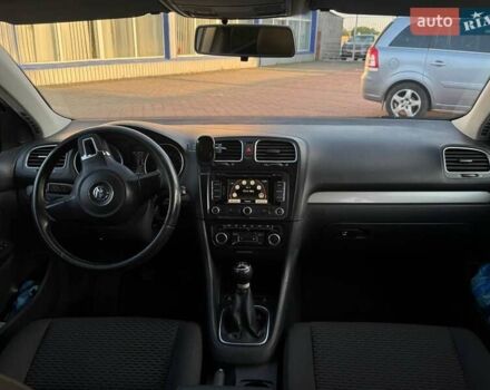 Серый Фольксваген Гольф, объемом двигателя 1.6 л и пробегом 327 тыс. км за 7699 $, фото 15 на Automoto.ua