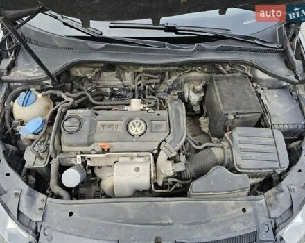 Серый Фольксваген Гольф, объемом двигателя 1.39 л и пробегом 266 тыс. км за 9000 $, фото 11 на Automoto.ua