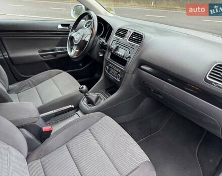 Серый Фольксваген Гольф, объемом двигателя 1.4 л и пробегом 198 тыс. км за 6300 $, фото 12 на Automoto.ua