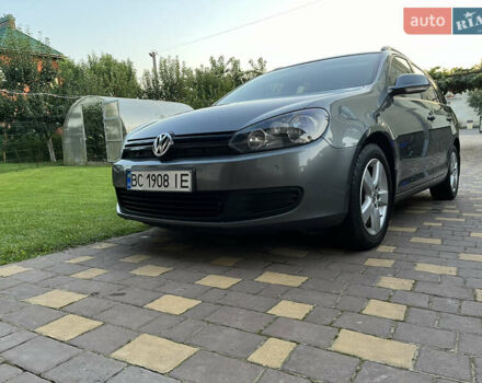 Сірий Фольксваген Гольф, об'ємом двигуна 1.6 л та пробігом 250 тис. км за 8999 $, фото 7 на Automoto.ua