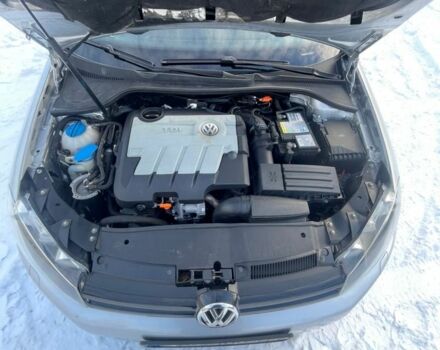 Сірий Фольксваген Гольф, об'ємом двигуна 2 л та пробігом 205 тис. км за 8800 $, фото 4 на Automoto.ua