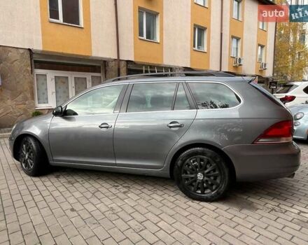 Серый Фольксваген Гольф, объемом двигателя 1.97 л и пробегом 300 тыс. км за 9200 $, фото 3 на Automoto.ua