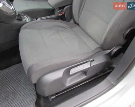 Серый Фольксваген Гольф, объемом двигателя 1.2 л и пробегом 200 тыс. км за 8400 $, фото 9 на Automoto.ua