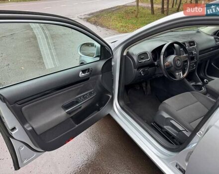 Серый Фольксваген Гольф, объемом двигателя 1.4 л и пробегом 198 тыс. км за 6300 $, фото 20 на Automoto.ua