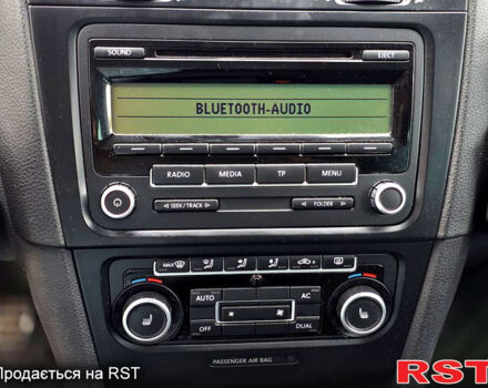 Сірий Фольксваген Гольф, об'ємом двигуна 1.6 л та пробігом 299 тис. км за 6700 $, фото 10 на Automoto.ua