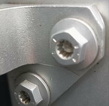 Серый Фольксваген Гольф, объемом двигателя 1.6 л и пробегом 189 тыс. км за 9200 $, фото 12 на Automoto.ua