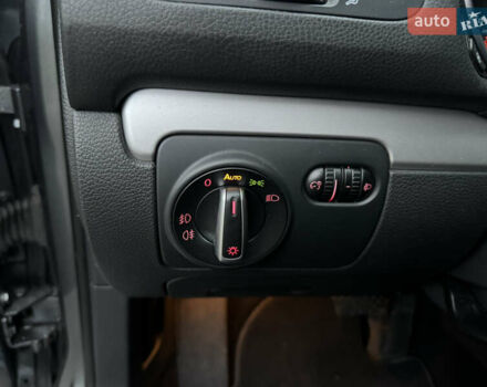 Фольксваген Гольф 2012 у Луцьку на Automoto.ua Сірий Фольксваген Гольф, об'ємом двигуна 1.6 л та пробігом 282 тис. км за 8999 $, фото 15 на Automoto.ua