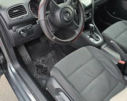 Серый Фольксваген Гольф, объемом двигателя 1.39 л и пробегом 266 тыс. км за 9000 $, фото 22 на Automoto.ua