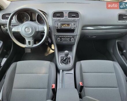 Серый Фольксваген Гольф, объемом двигателя 1.4 л и пробегом 202 тыс. км за 7800 $, фото 20 на Automoto.ua