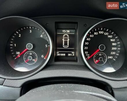 Серый Фольксваген Гольф, объемом двигателя 1.97 л и пробегом 302 тыс. км за 9000 $, фото 16 на Automoto.ua