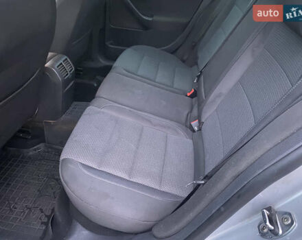 Серый Фольксваген Гольф, объемом двигателя 1.6 л и пробегом 240 тыс. км за 8350 $, фото 14 на Automoto.ua