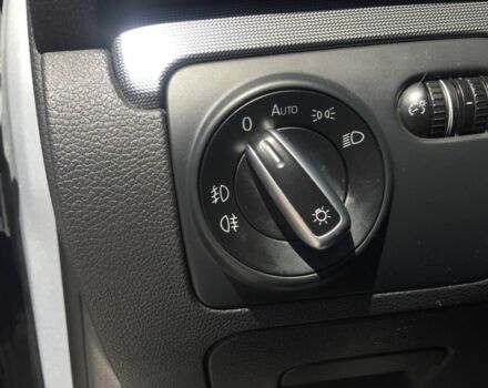 Серый Фольксваген Гольф, объемом двигателя 1.6 л и пробегом 260 тыс. км за 7800 $, фото 6 на Automoto.ua